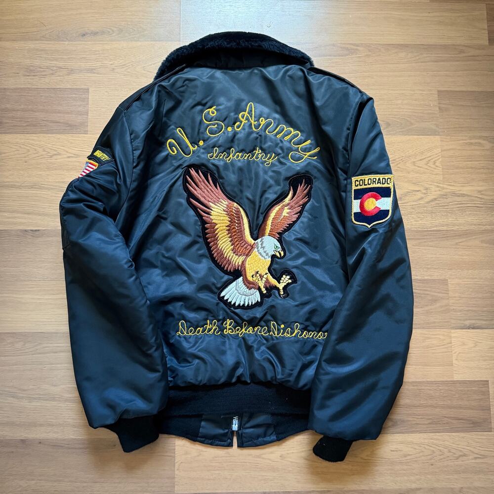 Vintage 1980's Timber King US Army Infantry Chain Stitched Bomber Jacket Sz M